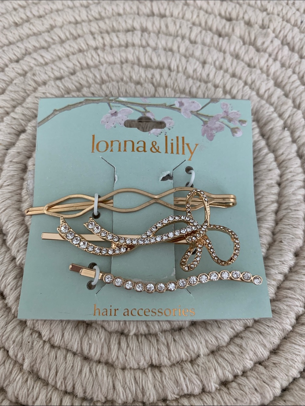 lonna & lilly Gold Rhinestone Bow and Wave Hair Clip Set